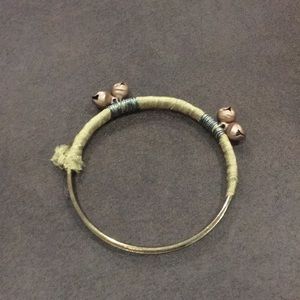 Bracelet